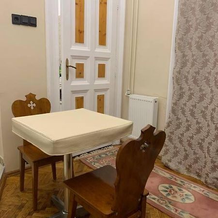 Central Location For One Person ブダペスト エクステリア 写真